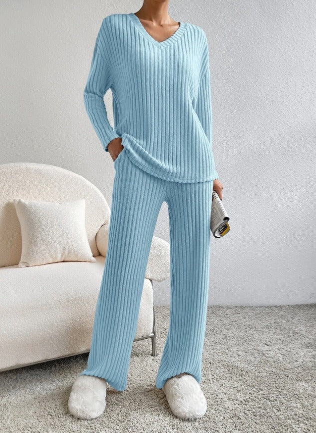 CHRISTINE - STYLISH CASHMERE OUTFIT