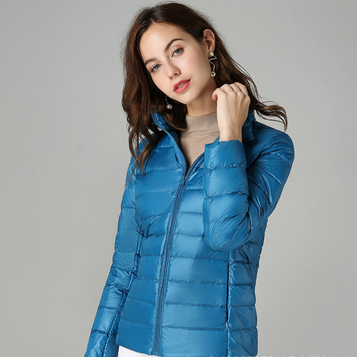 Aurora - Ultra-Lightweight Women's Jacket