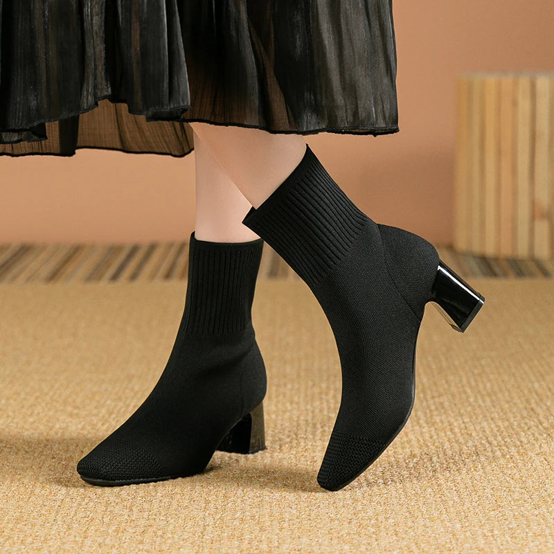 Marlinda™ | Elegant Solid Color High-Heeled Boots