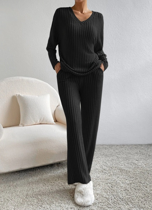 CHRISTINE - STYLISH CASHMERE OUTFIT